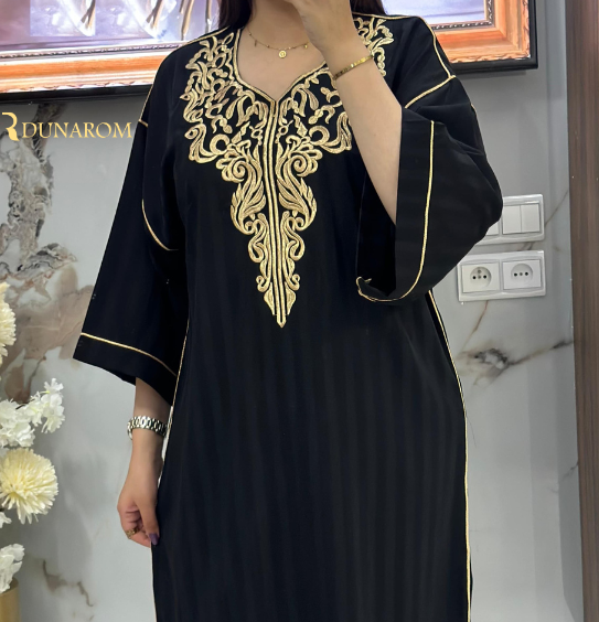 غندورة مغربية أنيقة بتطريز فاخر ✨