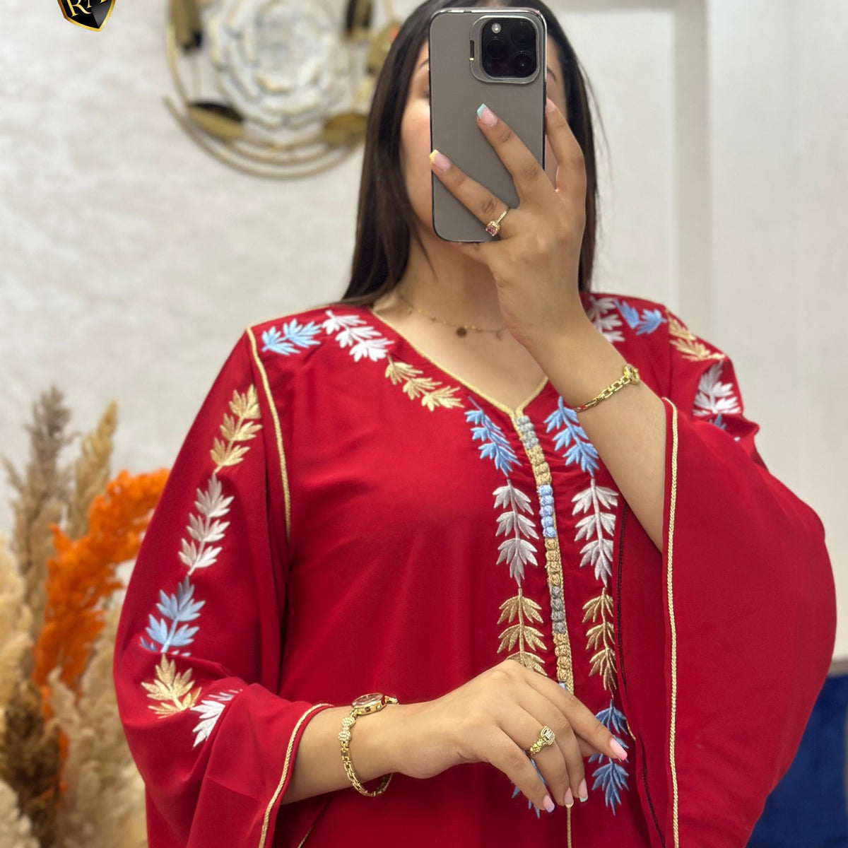 قفطان كلوش فاخر للأنوثة الراقية 💫