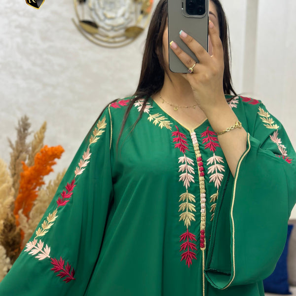 قفطان كلوش فاخر للأنوثة الراقية 💫