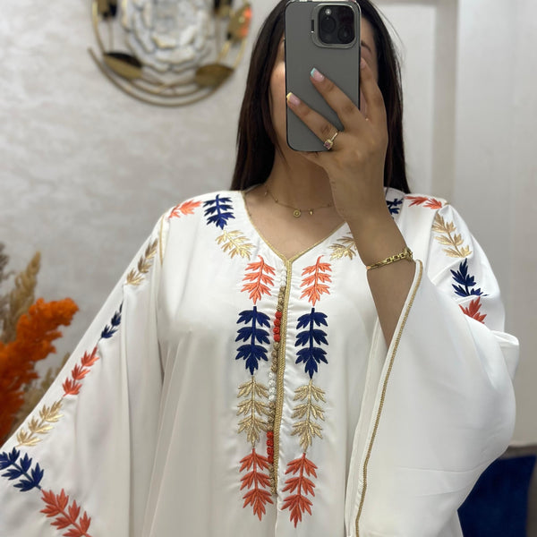 قفطان كلوش فاخر للأنوثة الراقية 💫