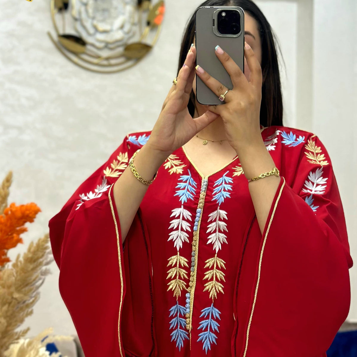 قفطان كلوش فاخر للأنوثة الراقية 💫