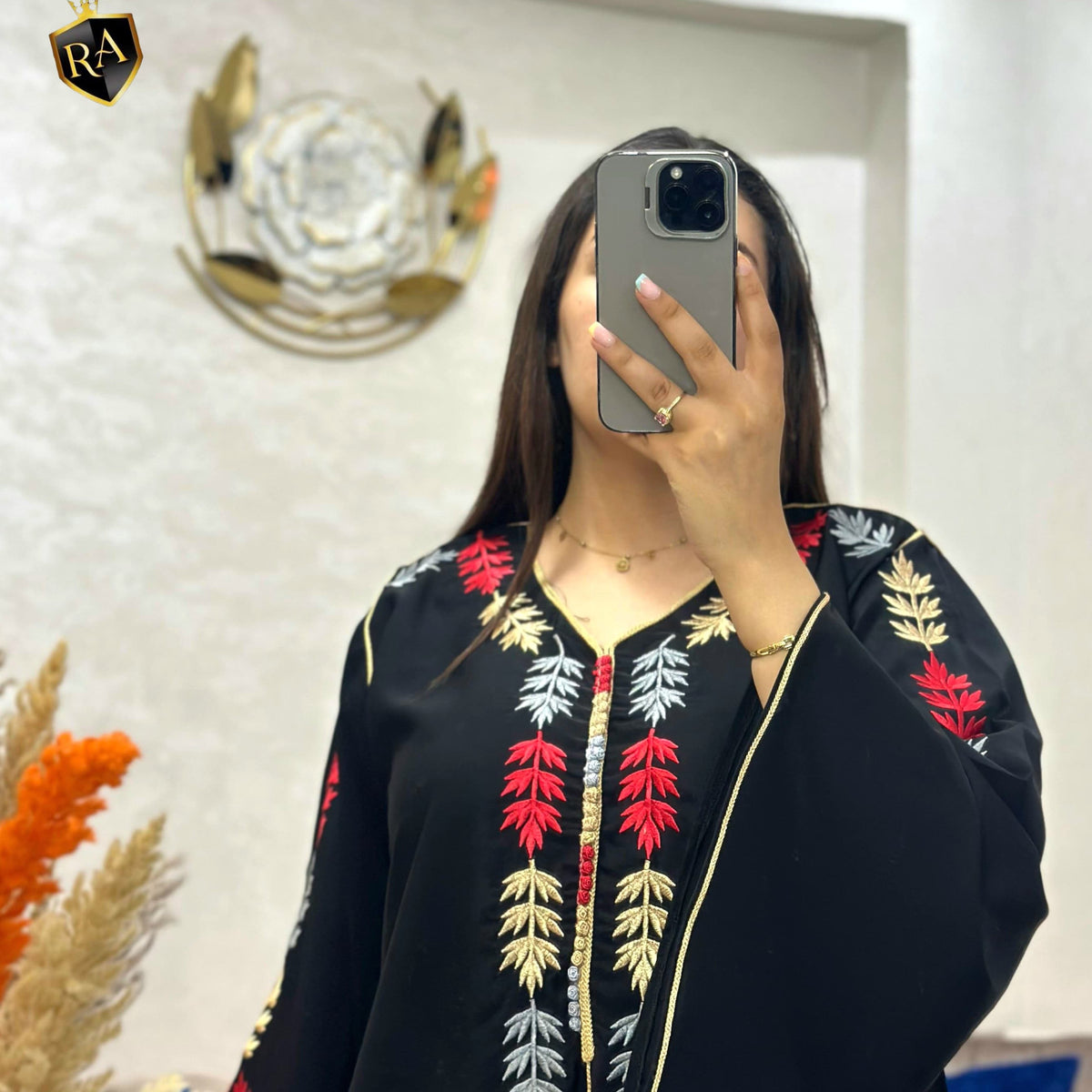 قفطان كلوش فاخر للأنوثة الراقية 💫